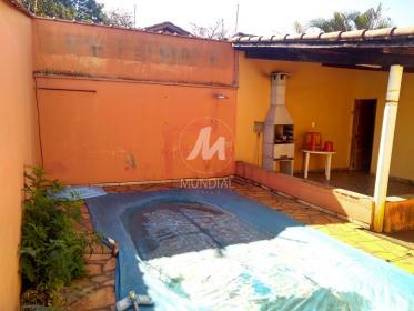16 - Piscina