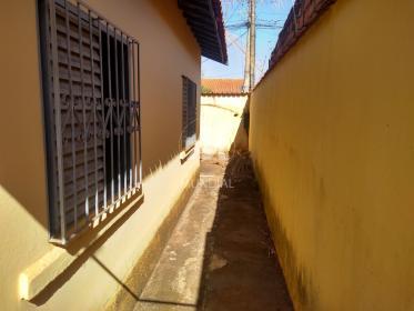 12 - Quintal/corredores