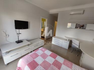 14 - Dormitorio