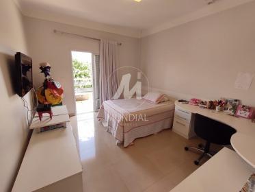 12 - Dormitorio