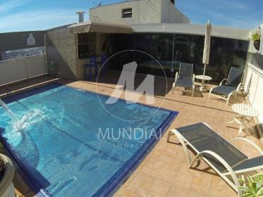35 - Piscina