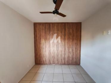 9 - Dormitorio