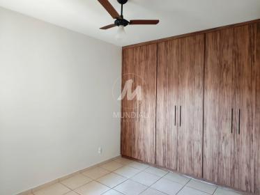 10 - Dormitorio