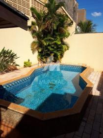 4 - Piscina