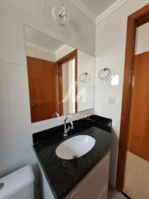 13 - Banheiro/lavabo