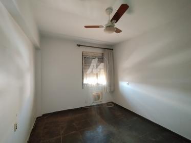 14 - Dormitorio