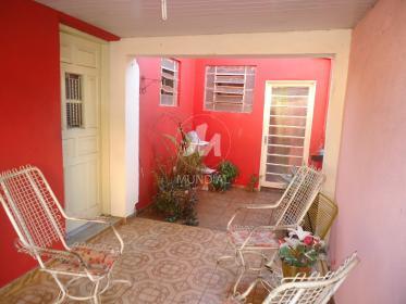 2 - Garagem/estacionamento