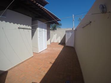 18 - Quintal/corredores