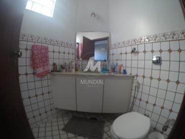 23 - Suite