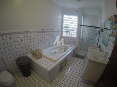 26 - Suite