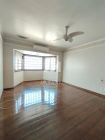 18 - Dormitorio