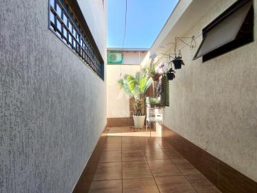 13 - Quintal/corredores
