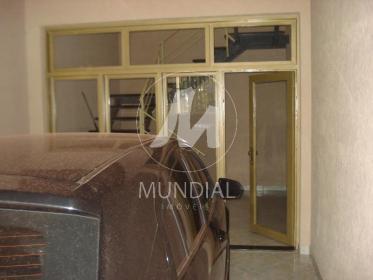 8 - Garagem/estacionamento