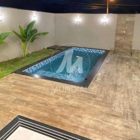 28 - Piscina