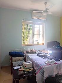 23 - Dormitorio
