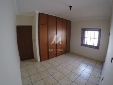 14 - Dormitorio