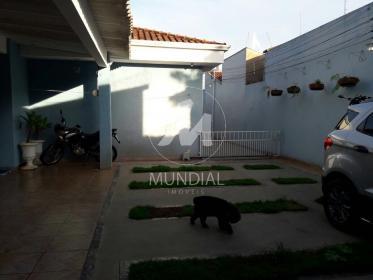 37 - Quintal/corredores