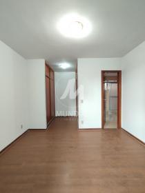 19 - Suite