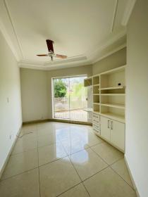 25 - Dormitorio