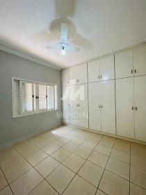28 - Dormitorio