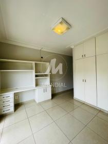 38 - Suite