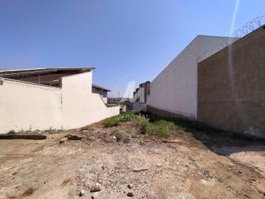 1 - Terreno/Lote
