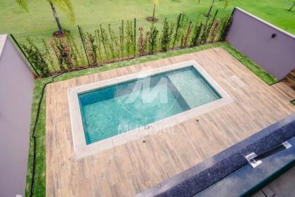 21 - Piscina