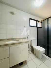 12 - Banheiro/lavabo