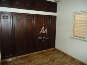 11 - Dormitorio