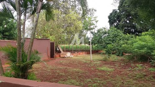 19 - Quintal/corredores