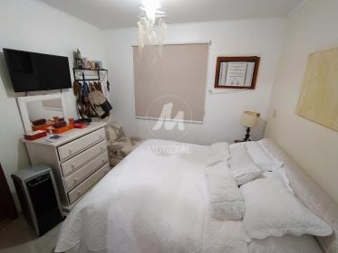 18 - Dormitorio