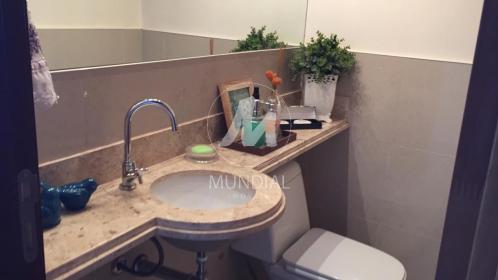 9 - Banheiro/lavabo