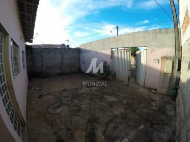 2 - Garagem/estacionamento