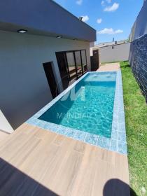 4 - Piscina