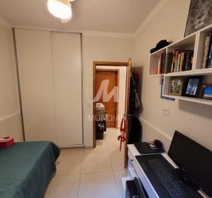 13 - Dormitorio