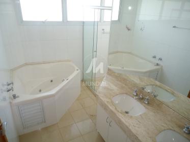 24 - Banheiro/lavabo