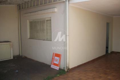 11 - Garagem/estacionamento