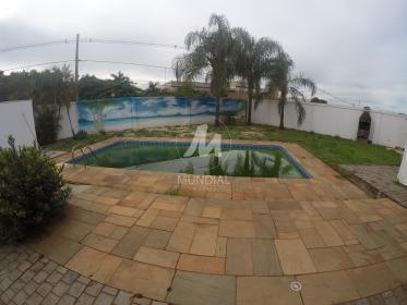 35 - Piscina