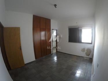 30 - Suite