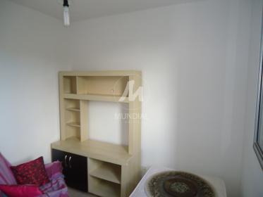 12 - Dormitorio