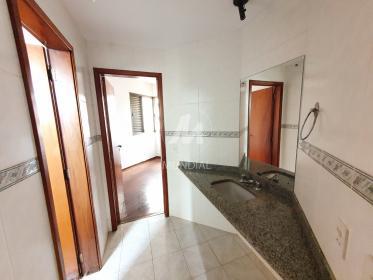 13 - Banheiro/lavabo