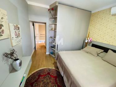22 - Dormitorio