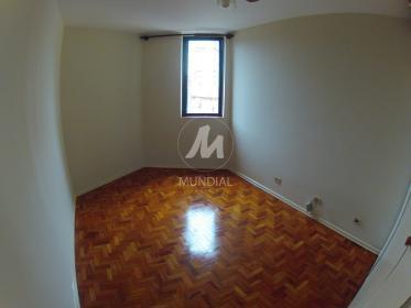 11 - Dormitorio