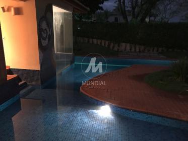 8 - Piscina