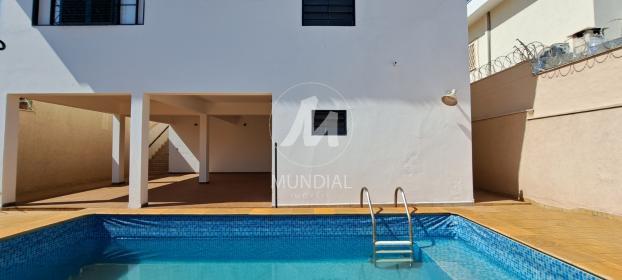 24 - Piscina