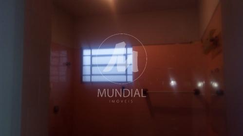 26 - Dormitorio