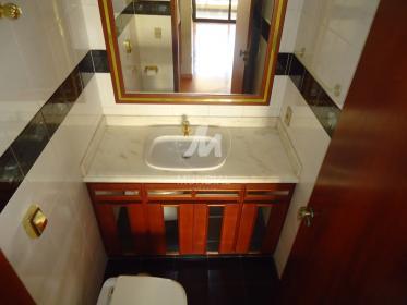 4 - Lavabo