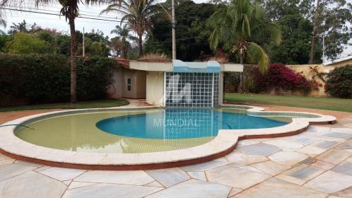 10 - Piscina