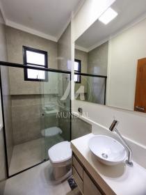 10 - Suite