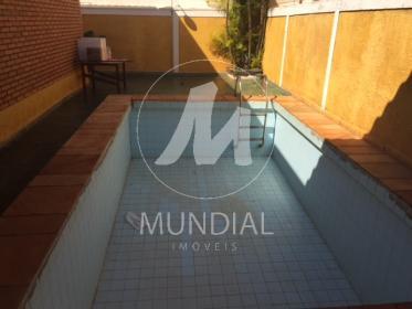 25 - Piscina